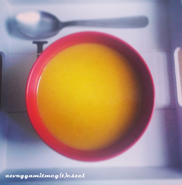 Sütőtök - sárgarépa - narancs leves